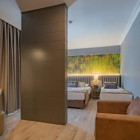 Side Amour Hotel מלון 4*